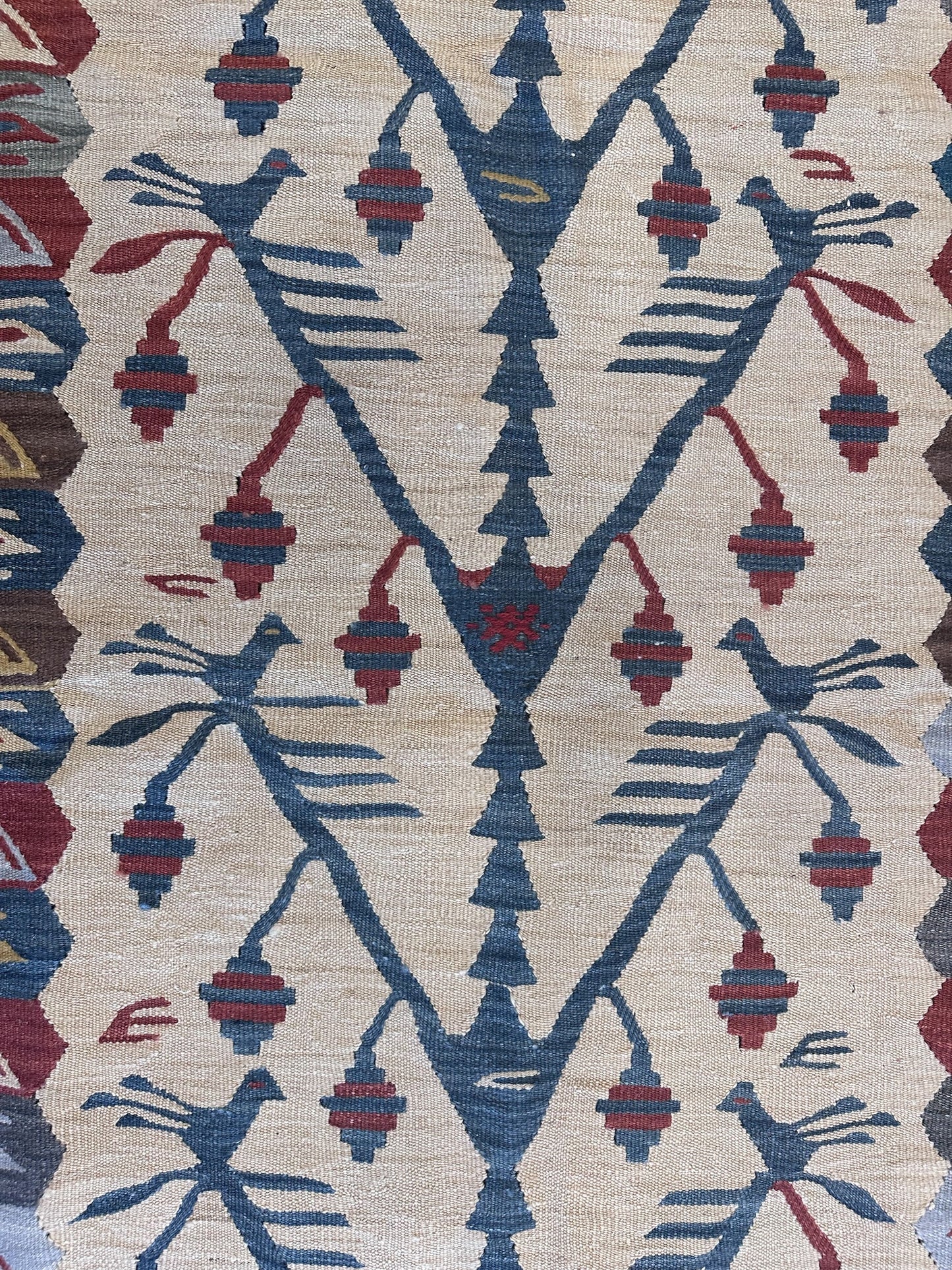 Kilim / Vintage Rug – Handwoven Wool Turkish Rug