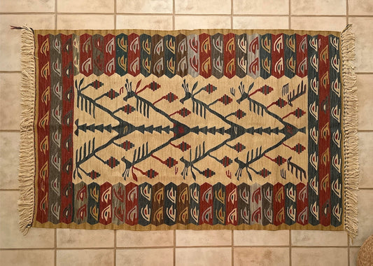 Kilim / Vintage Rug – Handwoven Wool Turkish Rug